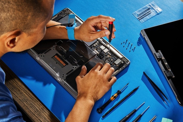 Tin Vui: Người dùng Macbook có thể tự sửa chữa với bộ dụng cụ mới của Apple
